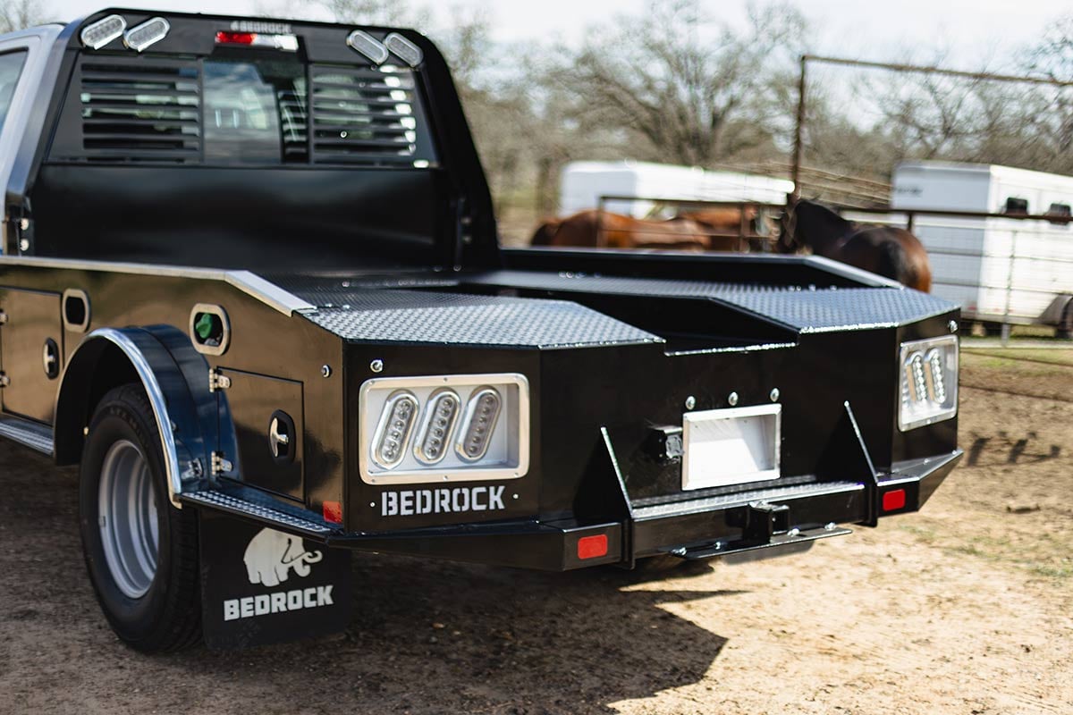 Bedrock-Truck-Beds-Onyx-1